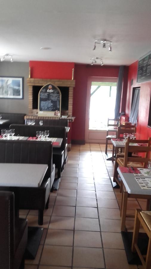 Auberge La Marchadaine Montrollet Zewnętrze zdjęcie