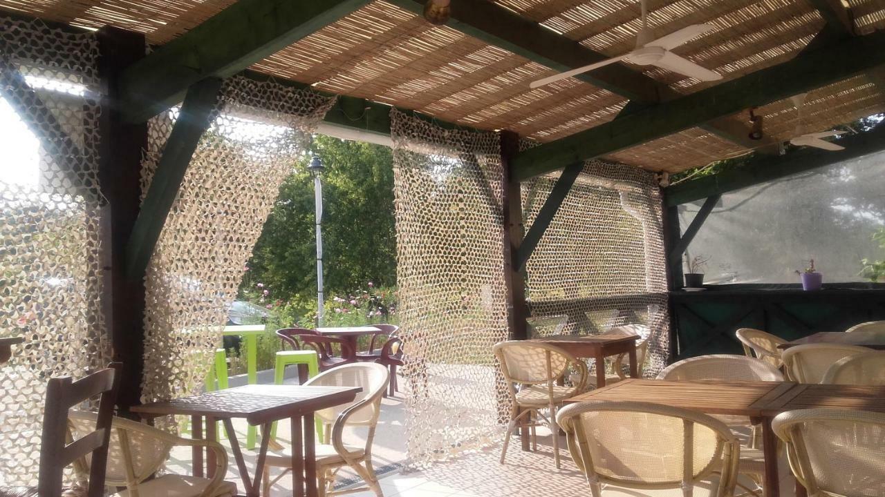 Auberge La Marchadaine Montrollet Zewnętrze zdjęcie